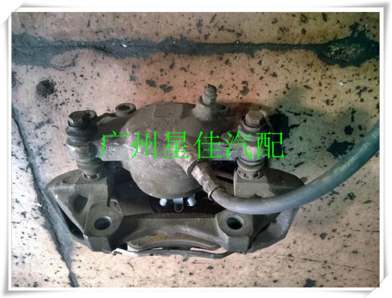 供應廣州奔馳W164MLGL二手拆車件，164前剎車分泵鉗子支架配件