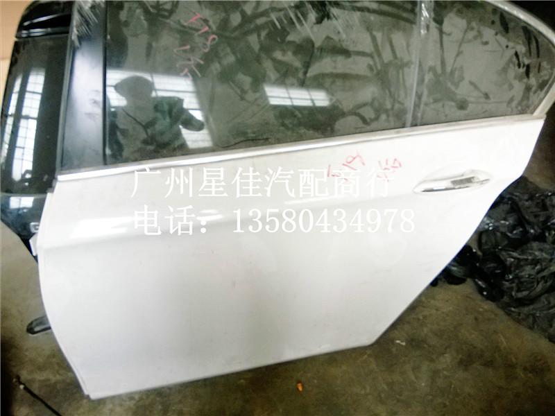 供應(yīng)寶馬配件二手拆車配件改裝,F18車門總成
