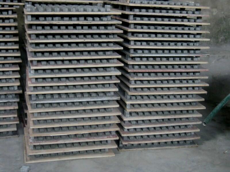 供應鋼筋保護層墊塊