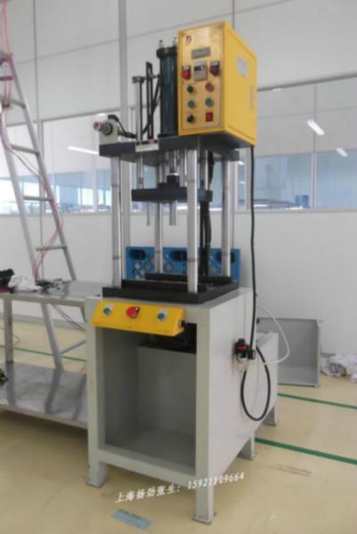 小型四柱液壓機(jī)廠家