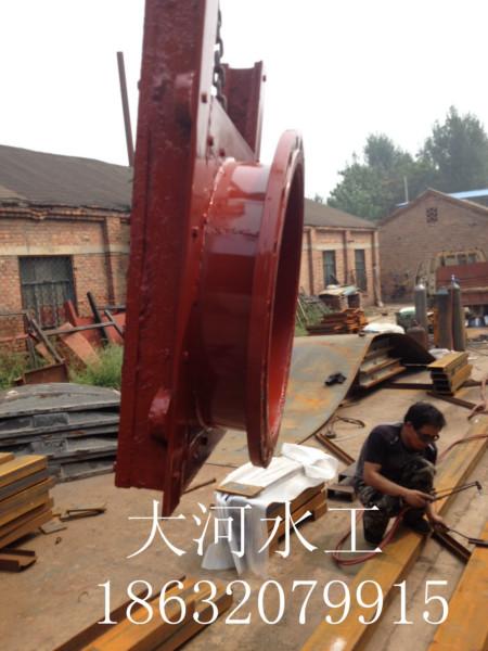 止水閘門DN300水利閘門潮門圓拍門鑄鐵拍門啟閉機(jī)閘門