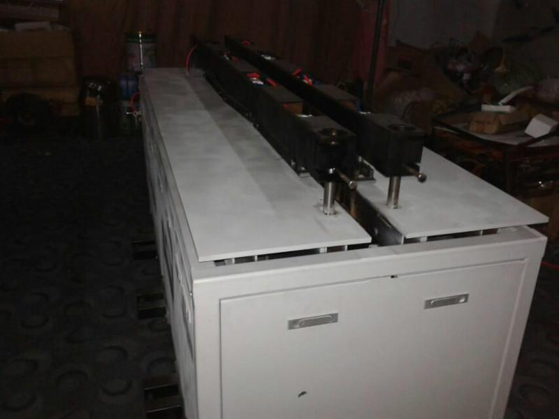 鹽城不銹鋼電子沖壓件去毛刺供應(yīng)上海中創(chuàng)不陰影尺寸去毛刺拋光機(jī)