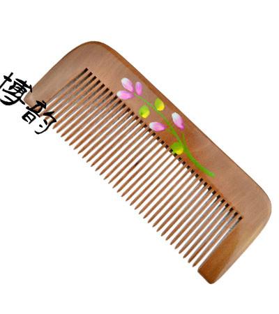 供應桃木彩繪木梳 木梳批發(fā)廠家 哪里有檀木梳批發(fā) 博韻木梳