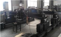 QGI型單邊驅(qū)動(dòng)龍門(mén)式數(shù)控切割機(jī)圖片