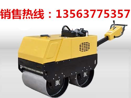 適合瀝青的小型雙輪壓路圖片