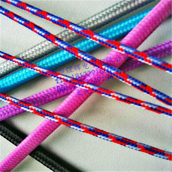 iPhone6數(shù)據(jù)線(xiàn)編織網(wǎng)管圖片