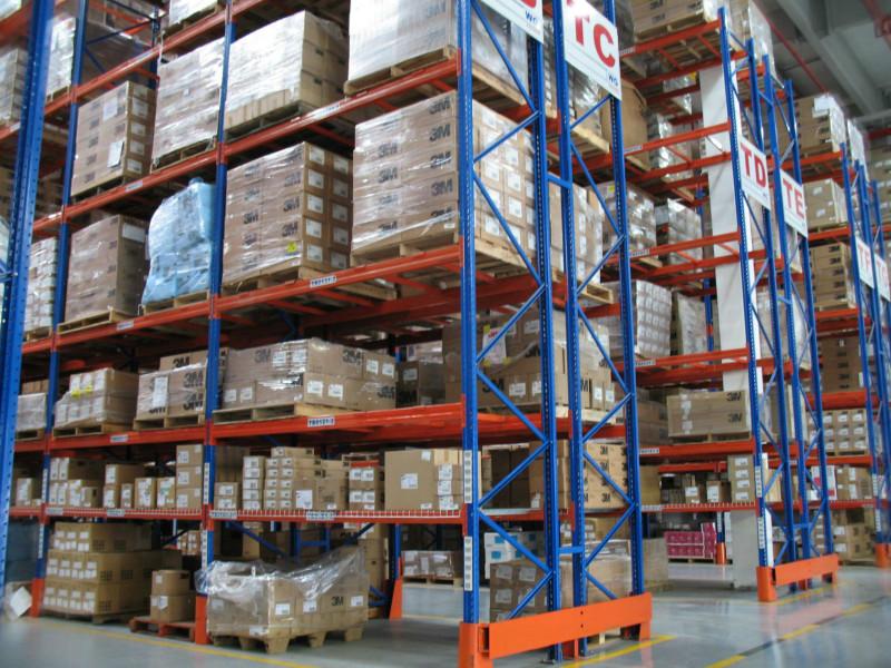 供應(yīng)深圳百盛橫梁式重型貨架-倉庫貨架-庫房貨架-重型工廠貨架