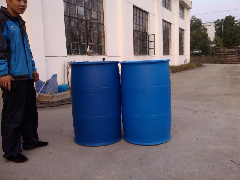 江蘇廠家供應(yīng)車用尿素用200L塑料桶包裝9.5kg200L閉口塑料桶