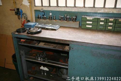 西安二手進(jìn)口ISPER銑床圖片