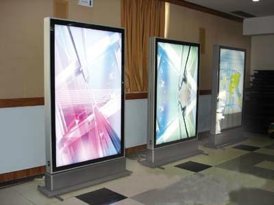 供應(yīng)滾動(dòng)燈箱戶外立式燈箱廠家廣告燈箱