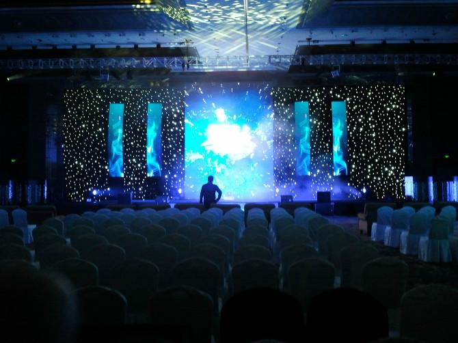 供應(yīng)青島LED屏維修出租租賃，青島led顯示屏廠家，青島led屏維修