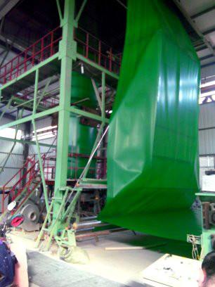 hdpe美標(biāo)土工膜防滲膜復(fù)合土工膜圖片