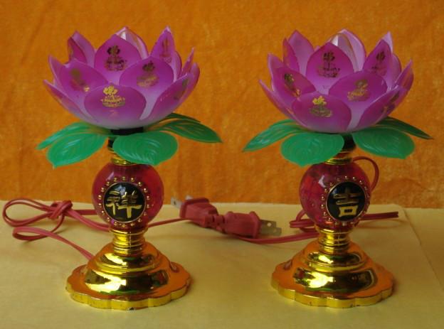 供應(yīng)水晶蓮花燈*1812/334K/400V電容