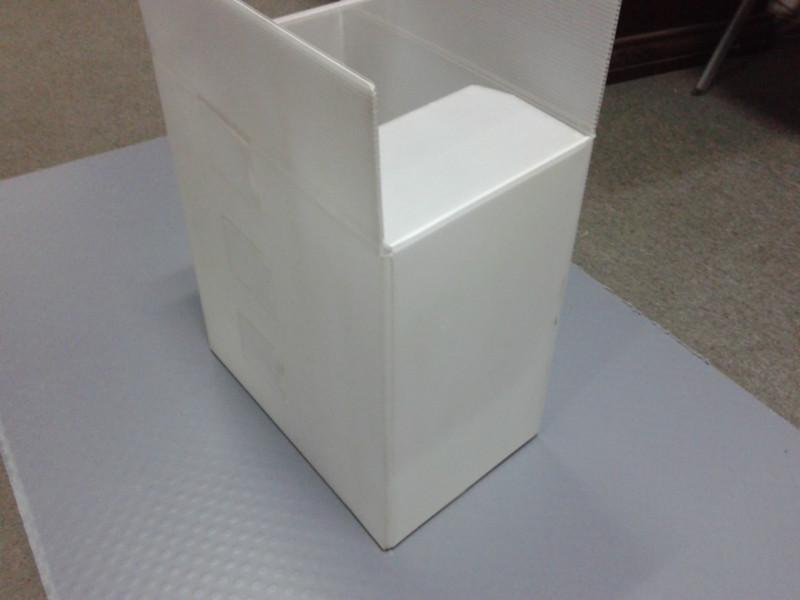 供應(yīng)華迪克中空板塑料箱焊接機