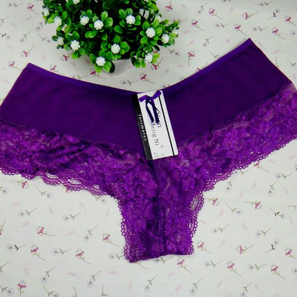 供應(yīng)外貿(mào)蕾絲內(nèi)褲批發(fā)女士全棉性感平角褲性感蕾絲小平角女內(nèi)褲批發(fā)