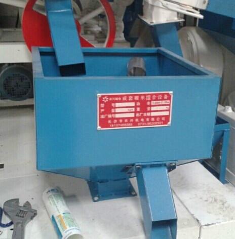 供應(yīng)永州流動(dòng)方向盤拖拉機(jī)碾米機(jī)簡(jiǎn)單易學(xué)