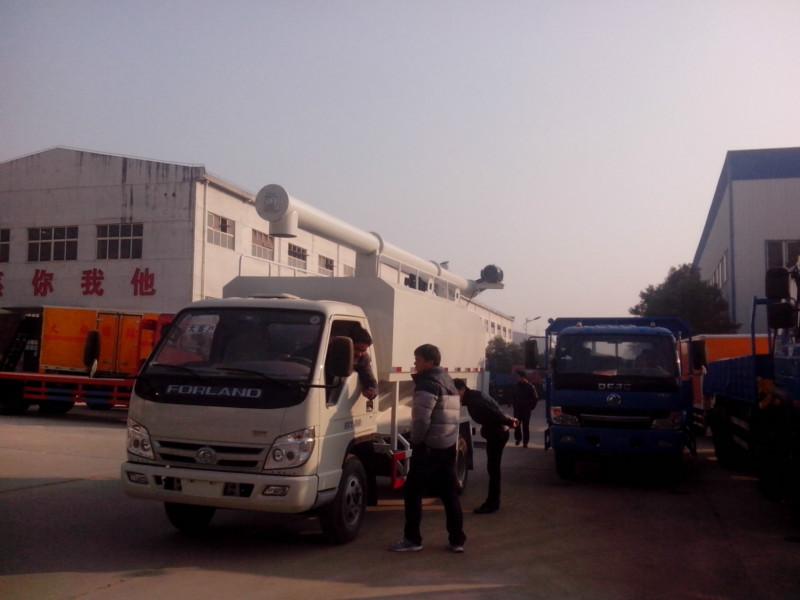 供應(yīng)福州撒裝飼料運輸車