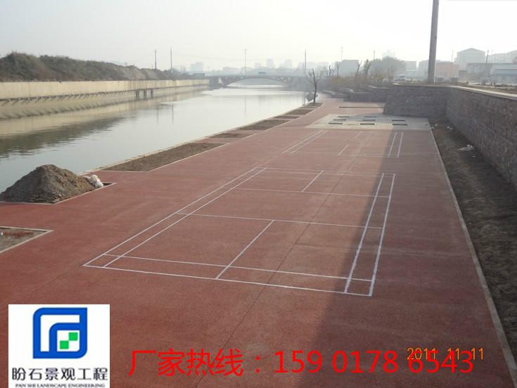 供應(yīng)湖南彩色透水混凝土材料－施工－技術(shù)指導(dǎo)