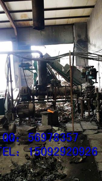 供應(yīng)強(qiáng)行造粒機(jī)喂料機(jī)廠家制作