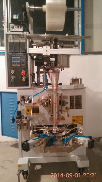 供應(yīng)三角包自動(dòng)包裝機(jī)咨詢(xún)電話/三角包自動(dòng)包裝機(jī)批發(fā)價(jià)