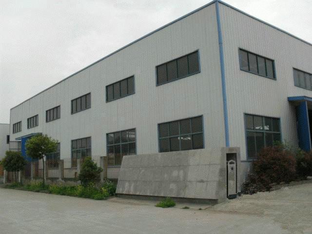 供應(yīng)座駕式方向盤壓路機(jī)性能好、安全、質(zhì)量穩(wěn)定，