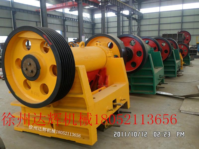供應(yīng)顎式破碎機(jī)價(jià)格，破碎機(jī)，破碎機(jī)生產(chǎn)廠家，破碎機(jī)型號(hào)