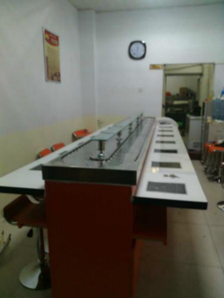 供應(yīng)邢臺回轉(zhuǎn)火鍋設(shè)備旋轉(zhuǎn)自助小火鍋設(shè)備