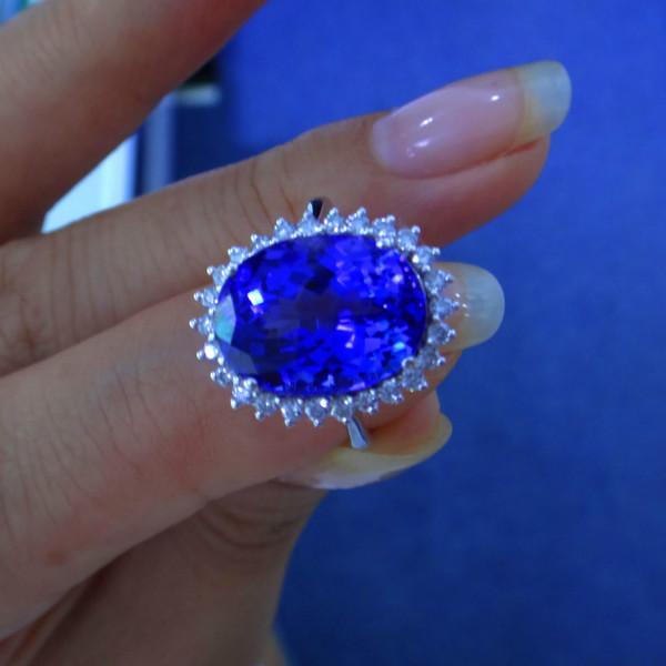 供應(yīng)7.4克拉坦桑石裸石18K金鑲鉆鑲嵌戴妃款戒指