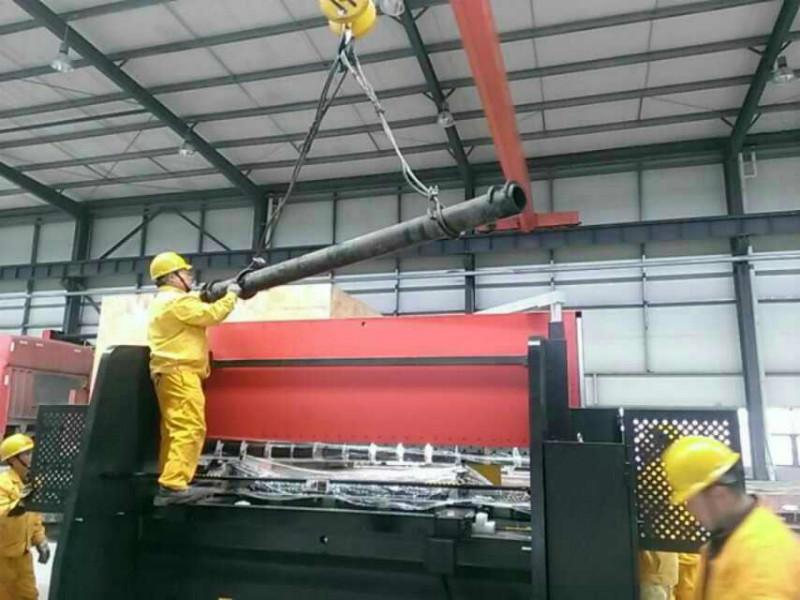 供應(yīng)沖床移出車間吊裝裝車運(yùn)輸服務(wù)
