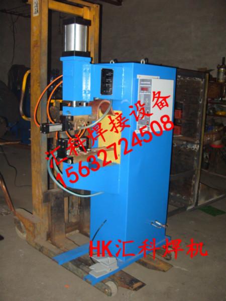 不銹鋼點(diǎn)焊機(jī)圖片