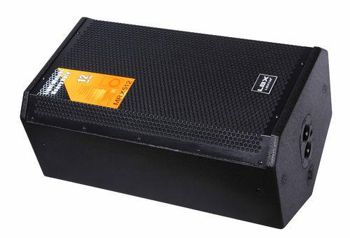 供應(yīng)演出音響舞臺用的音響