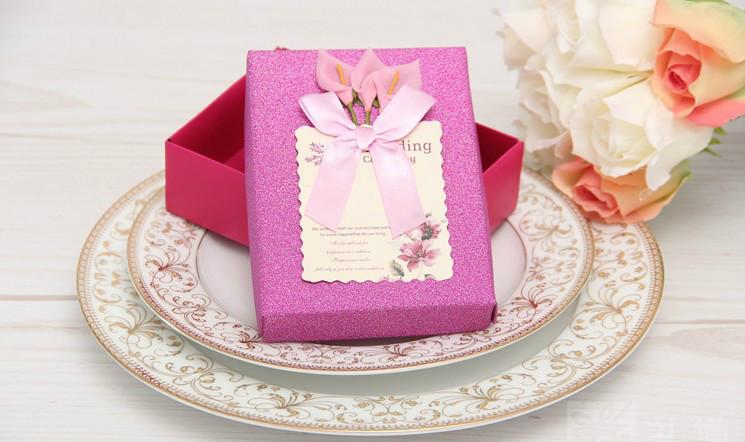 供應(yīng)禮品盒廠家直銷價(jià)格