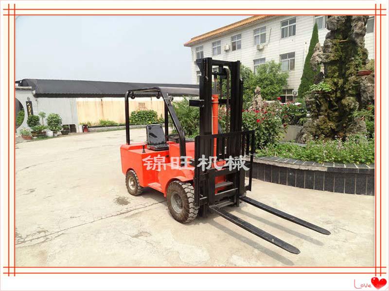 供應(yīng)用于運(yùn)輸?shù)?噸電動堆高車