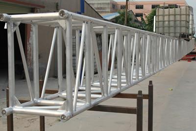 供應(yīng)圓管鋁合金桁架，演唱會桁架，傳媒桁架，桁架廠家，桁架直銷