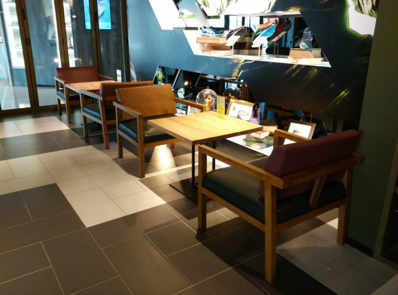 供應上海2015款韓式咖啡廳桌椅廠家定制應