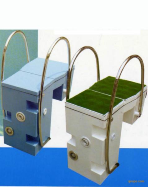 供應(yīng)西安泳池吸污機(jī)美國海豚2002#全自動吸污機(jī)1590297320