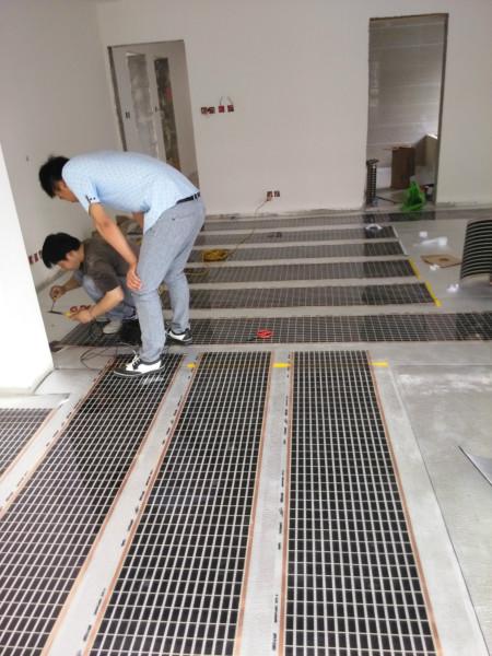 供應(yīng)電熱膜各種品牌*安裝 電熱膜電地暖發(fā)熱電纜*安裝 電熱膜電地暖發(fā)熱電纜全國批發(fā)