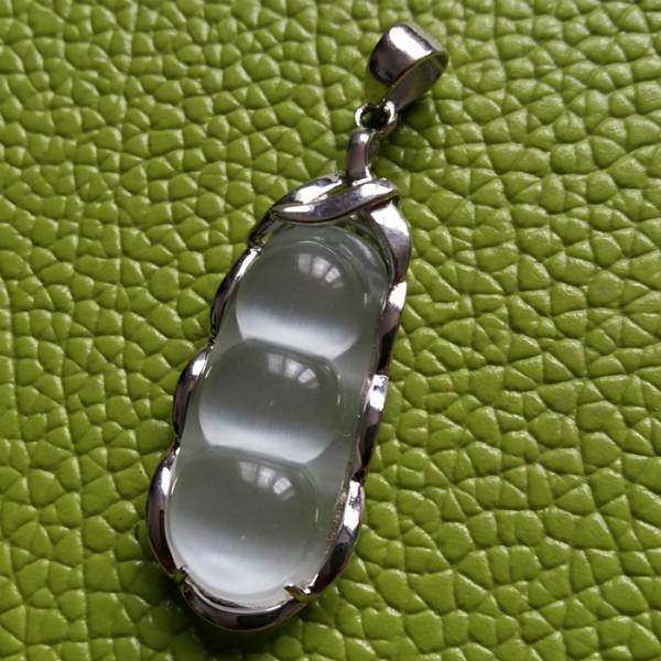 供應(yīng)飾品短項(xiàng)鏈酒紅石榴石女士鎖骨鏈