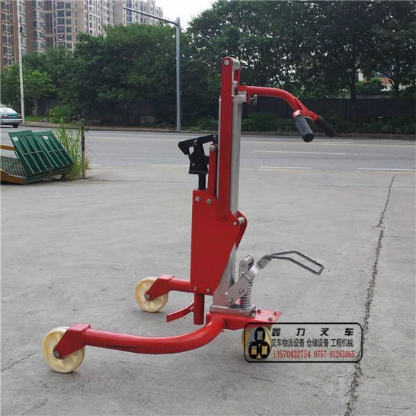 過秤式油桶搬運(yùn)車圖片