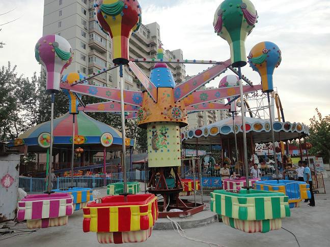 供應(yīng)2015年*款/桑巴氣球/金元寶設(shè)備/*錢的游樂設(shè)備/桑巴氣球設(shè)備