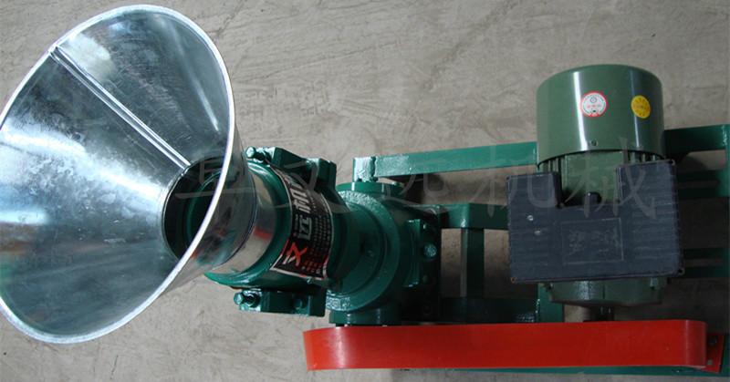 供應(yīng)家用小型平模秸稈飼料顆粒機(jī)廠家