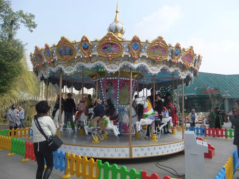 供應(yīng)廠家直銷：時尚豪華轉(zhuǎn)馬簡易轉(zhuǎn)馬*錢的游樂設(shè)備