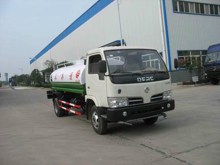供應(yīng)南新綠化10噸灑水車(chē)/報(bào)價(jià)/圖片/參數(shù)多功能?chē)姙?城市降塵噴霧