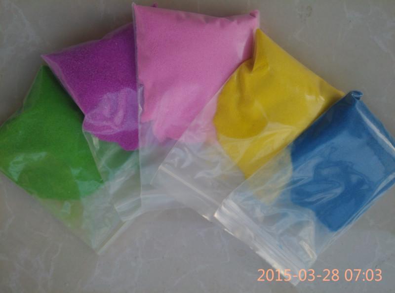 供應(yīng)黑色彩沙 天然彩砂20-40目、40-80