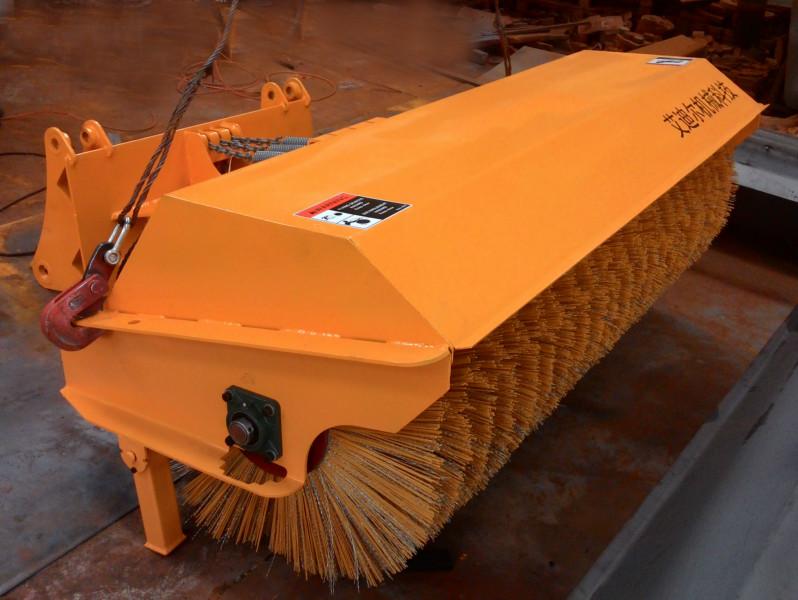 供應裝載機掃雪設備斜角清掃器，掃雪用斜角清掃器，東北掃雪用裝載機改裝清掃器