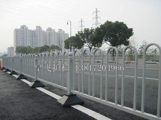 供应虹口区市政护栏道路护栏，机非隔离护栏批发，道路安全隔离栏图片