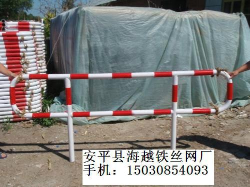供應插拔護欄網(wǎng)插拔式活動護欄網(wǎng)廠家公路鋼護欄網(wǎng)插拔護欄價格
