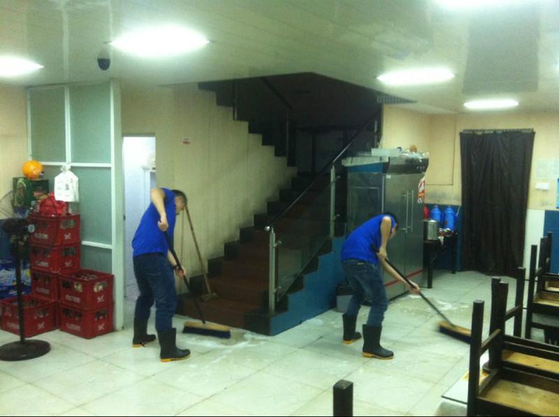 湖南佳辰地面防滑材料 地面防滑處理 佳辰地面防滑材料