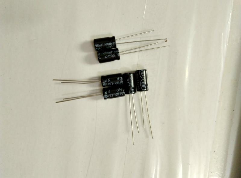 供應(yīng)用于分頻器揚聲器的無極軸向電解分頻器電容4.7UF100V，無極軸向電解分頻器廠家