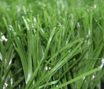 供應(yīng)人造草坪足球場、 專業(yè)人造草鋪設(shè)足球場網(wǎng)球場施工